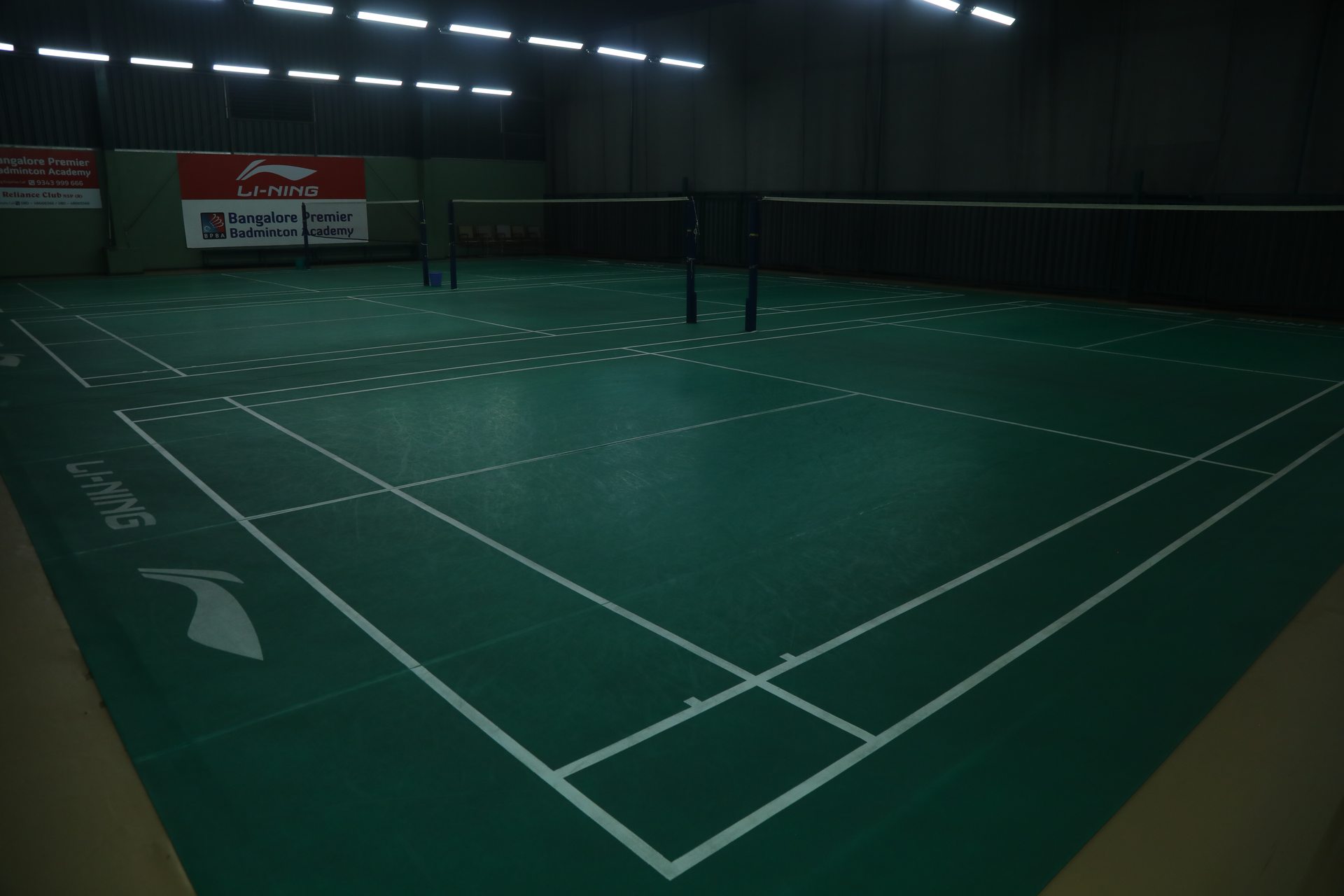 Badminton