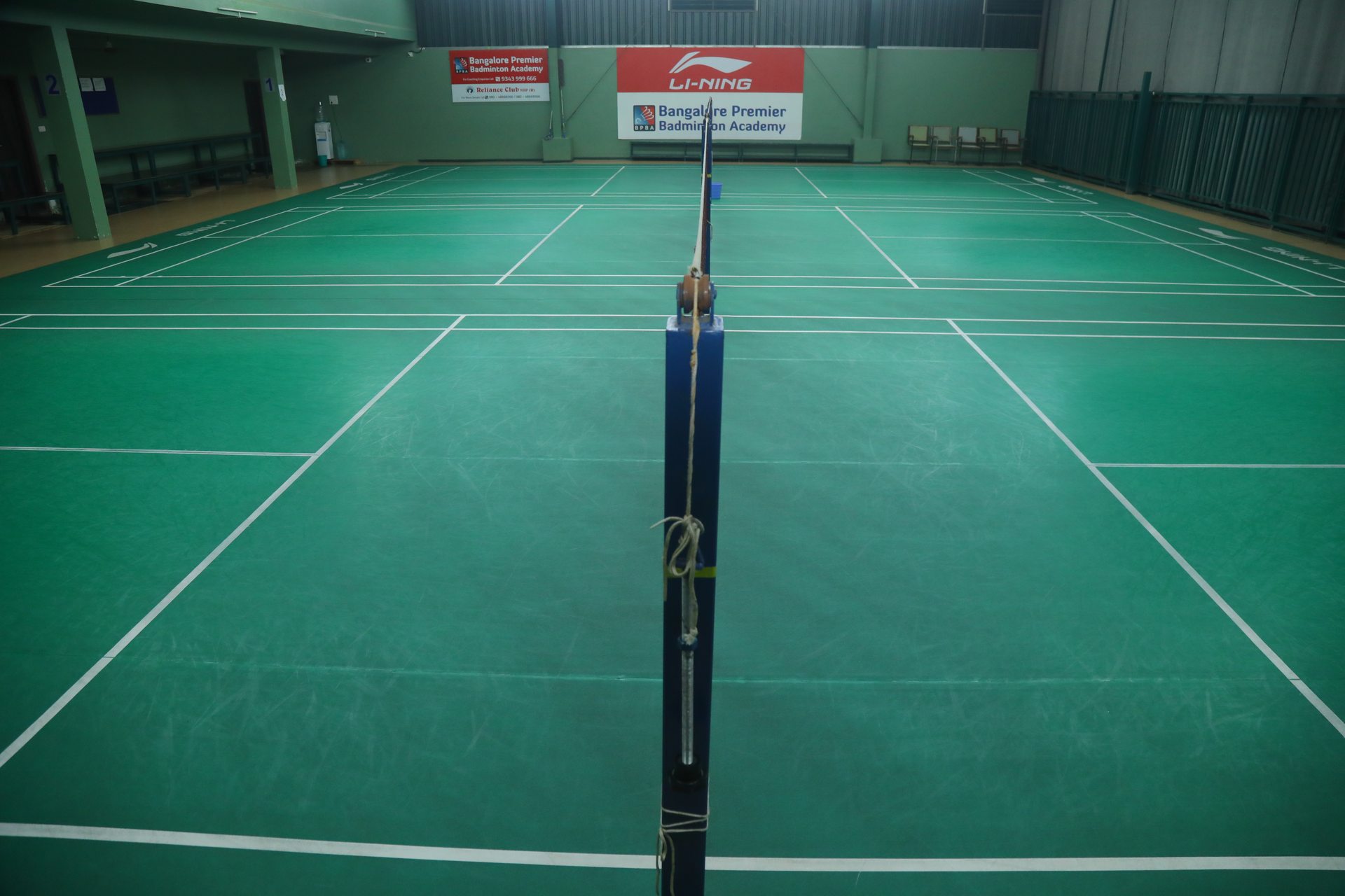 Badminton