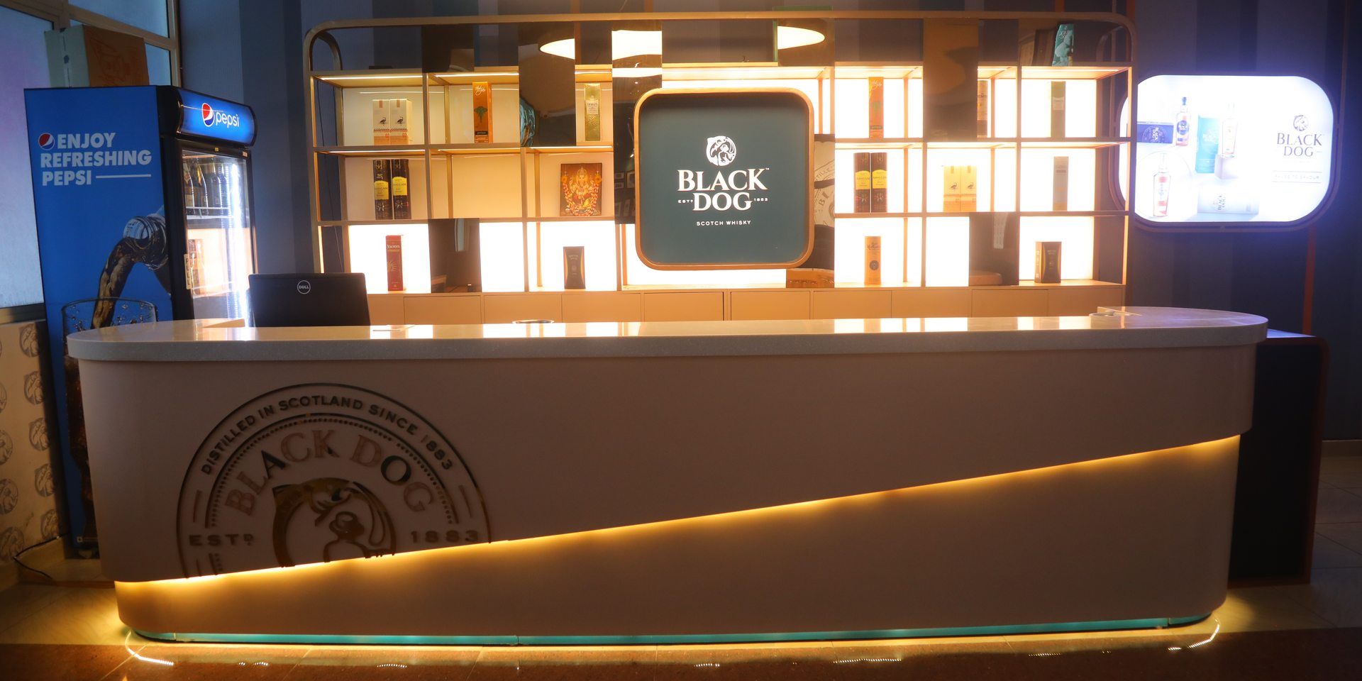 Bar and Restaurant at Reliance Club