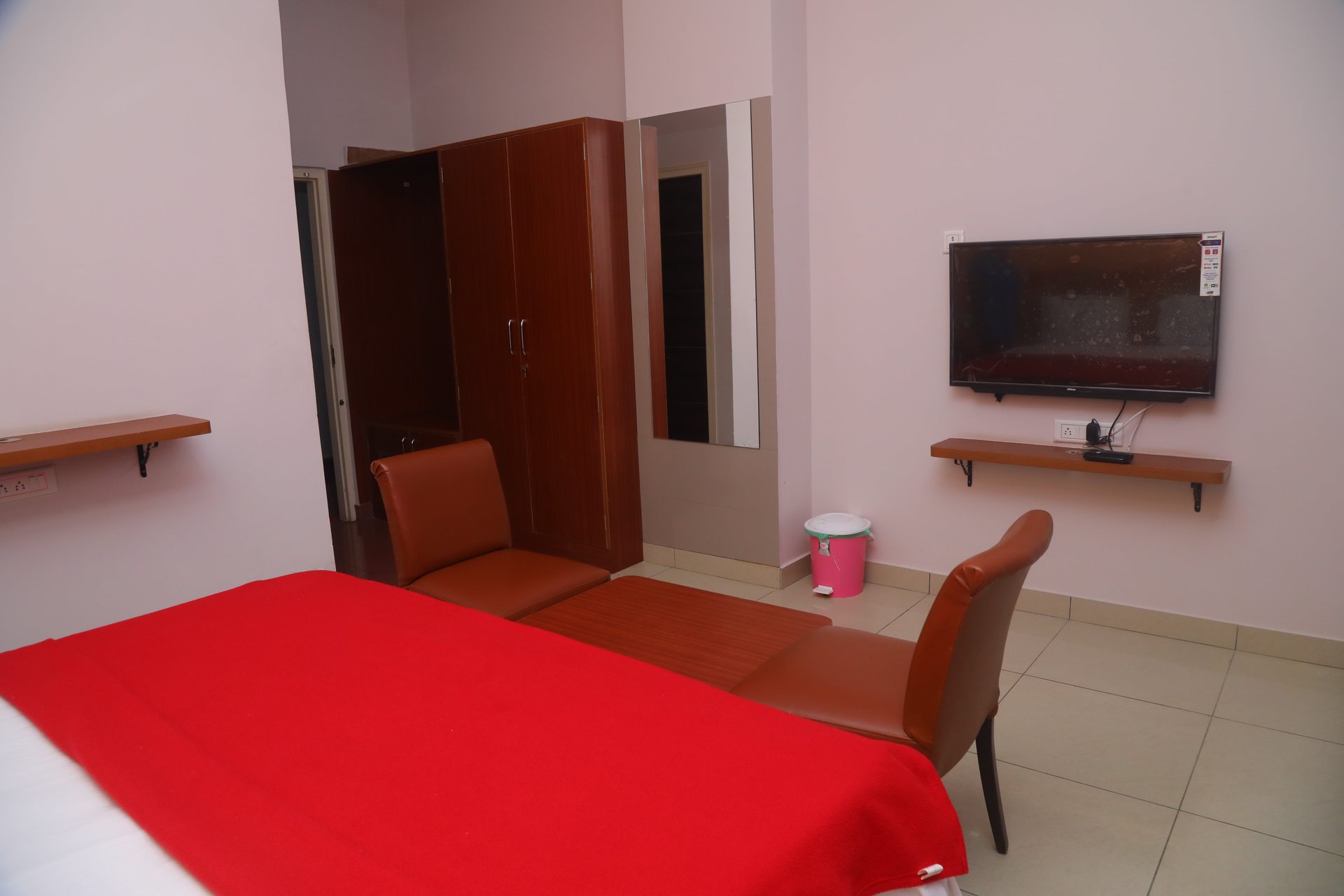Guest rooms at Reliance Club